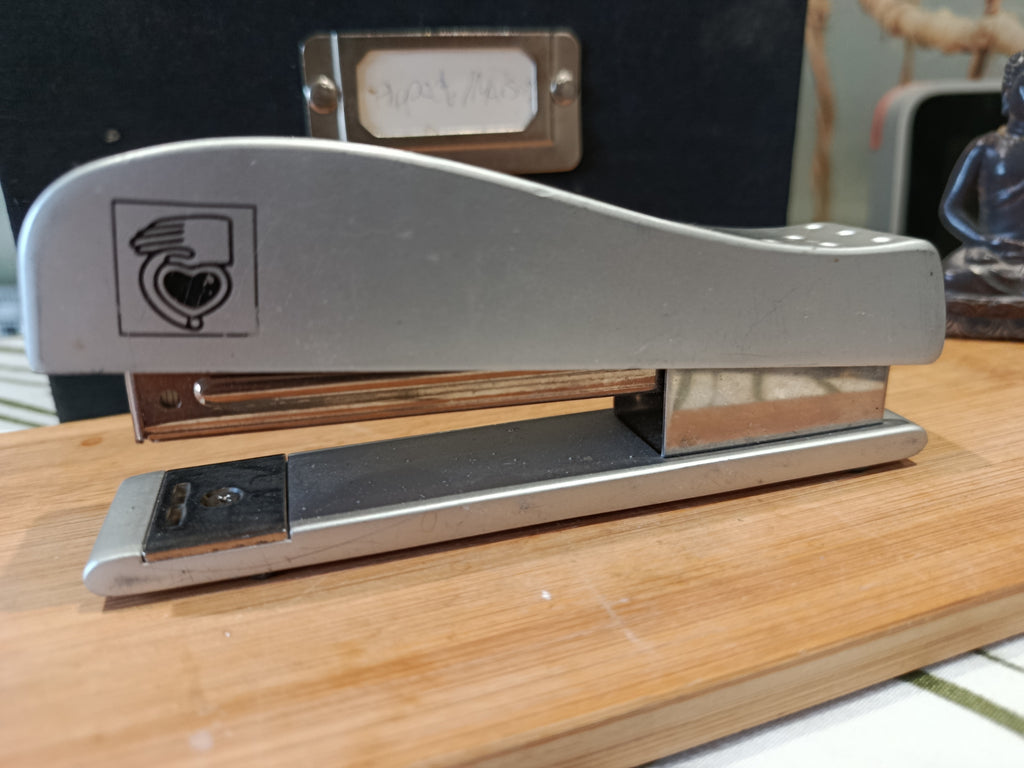 Agrapheuse vintage professionnelle en métal design rétro XXe siècle
