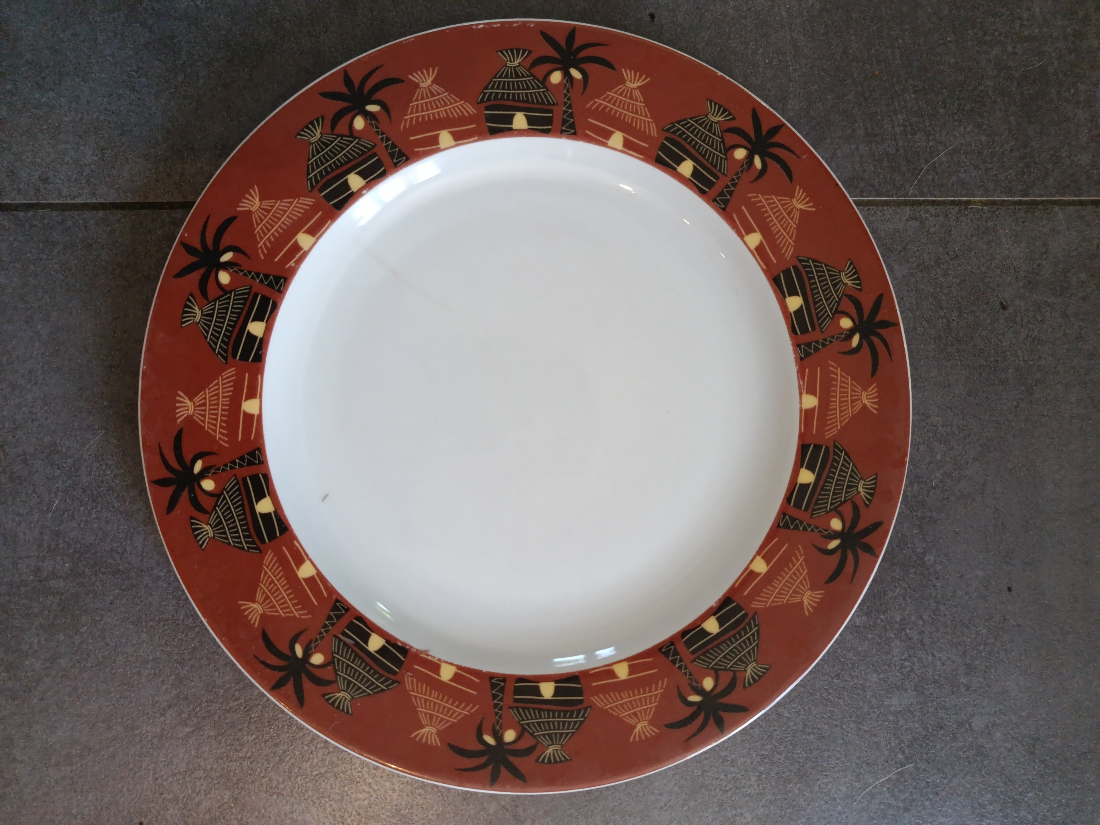 Assiette de table Pier Import en Porcelaine Style Marocain Vintage XXe Rétro Collection Art deco