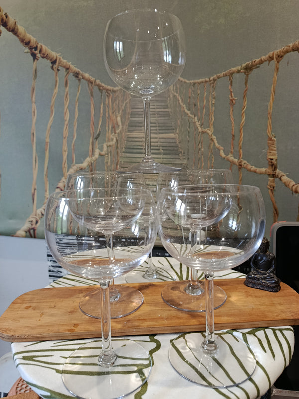 Lot 6 grands verres à ballon en verre ciselé Art Déco XXe siècle neufs