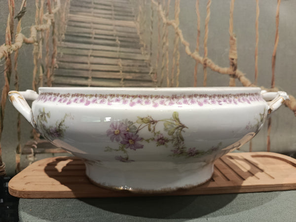 Soupière ancienne en porcelaine de Limoges Haviland motifs floraux dorés Art Déco XXe siècle