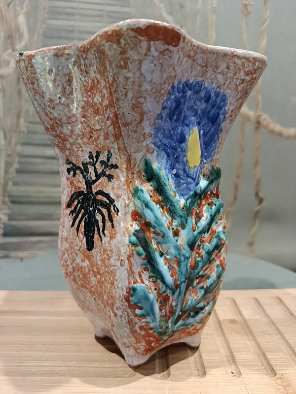 Vase pichet ancien en céramique peint main motifs floraux Art Déco années 60 XXe siècle