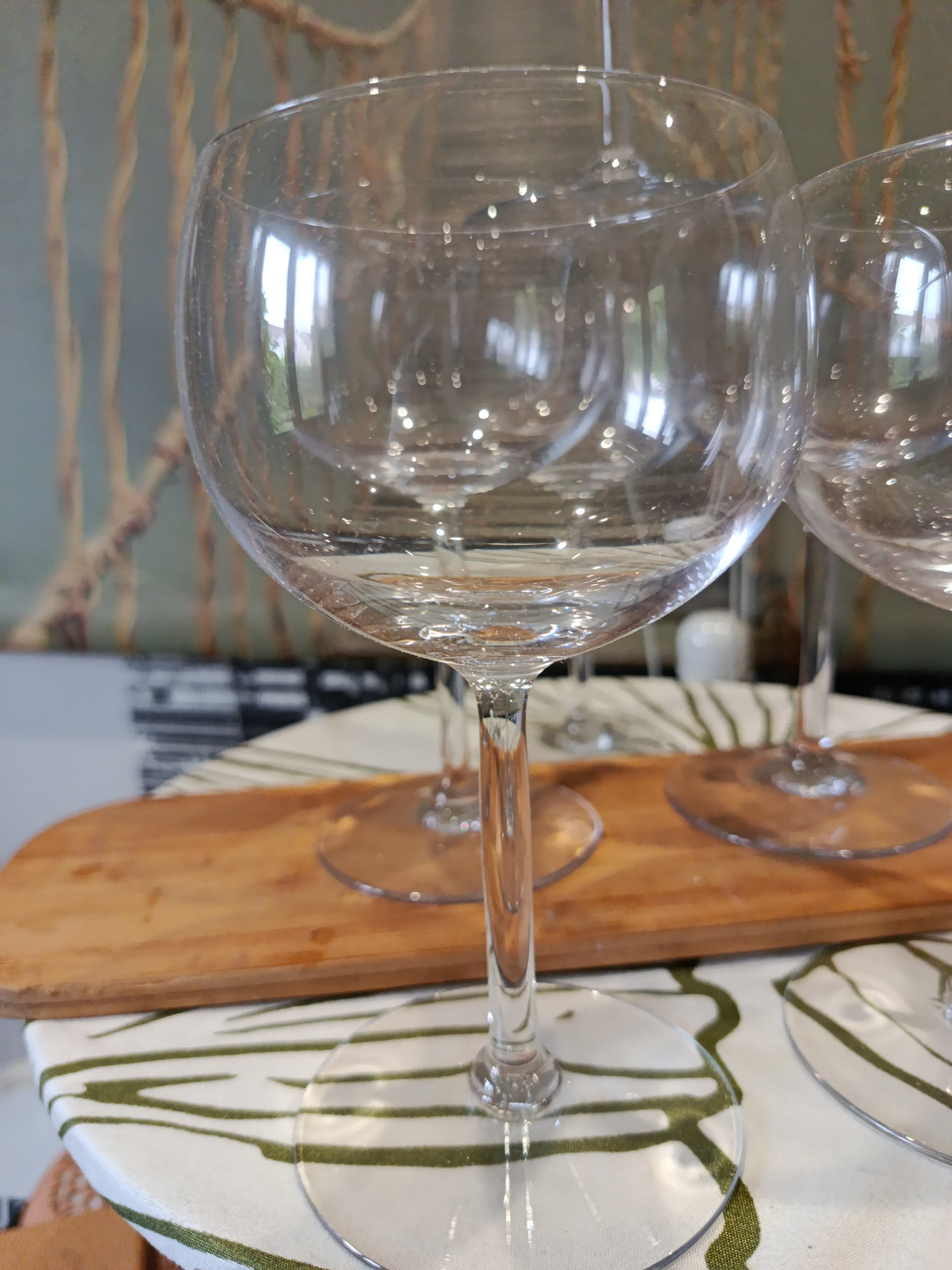 Lot 6 grands verres à ballon en verre ciselé Art Déco XXe siècle neufs