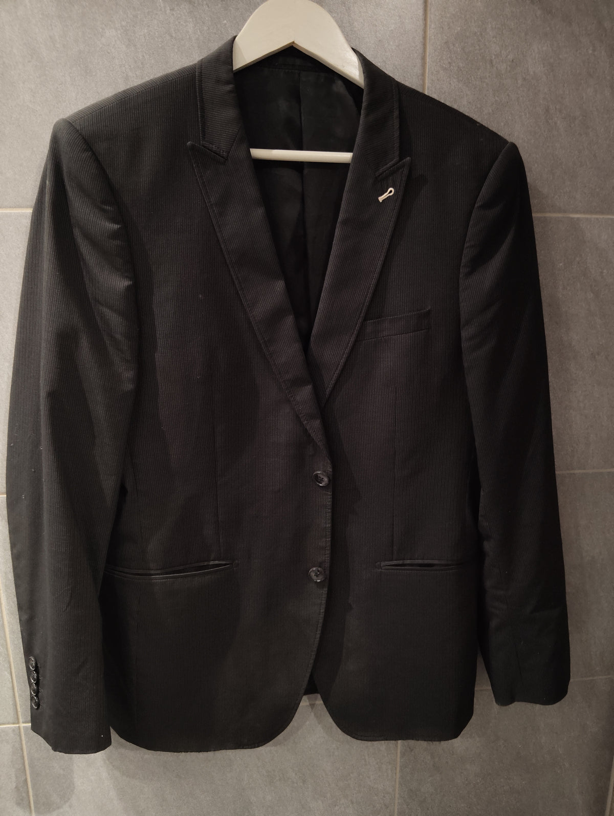 Veste de Costume Armand Thierry Homme T M 38 Originale Rayée Noire & Grise Mariages & Réceptions 2025 Collection