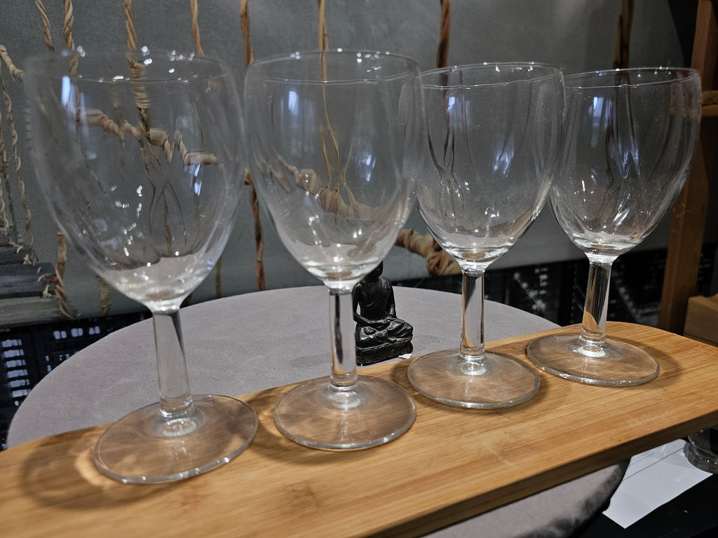 Lot de X4 verres en Cristal De Luxe Ciselé Signées France Original XXe Collection