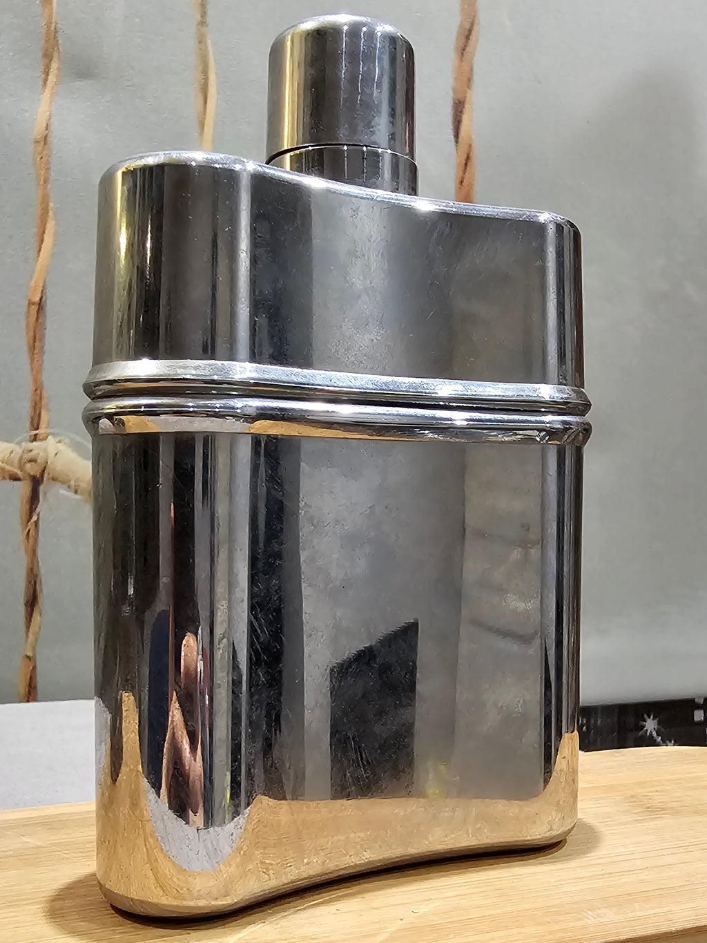 Ancienne Flasque de Hanche Eau de Vie E.Coullin Vintage Metal Luxe Argentée Vintage XXe Edition