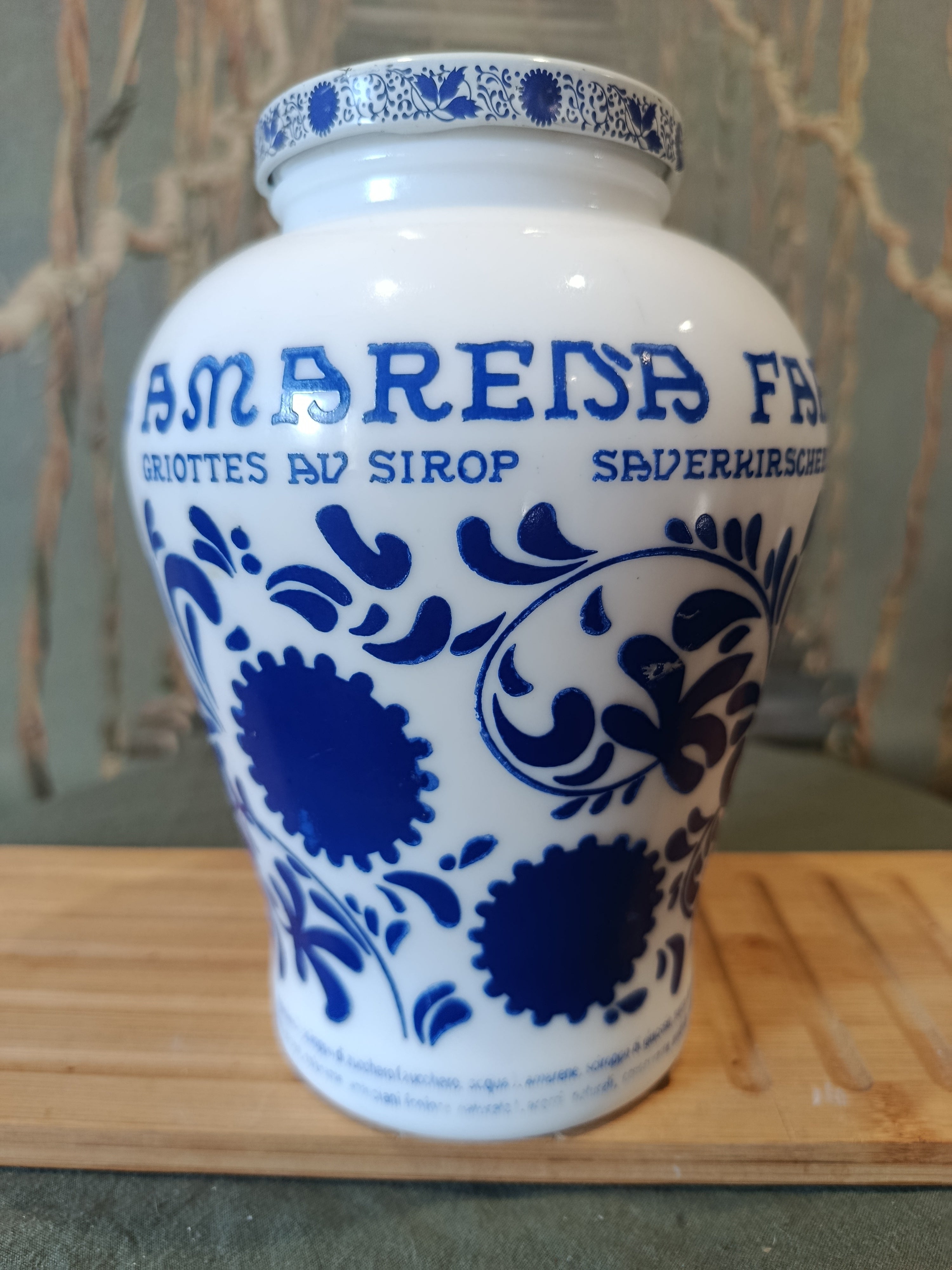 Pot à sel opaline vintage fond blanc – L'Acquisition