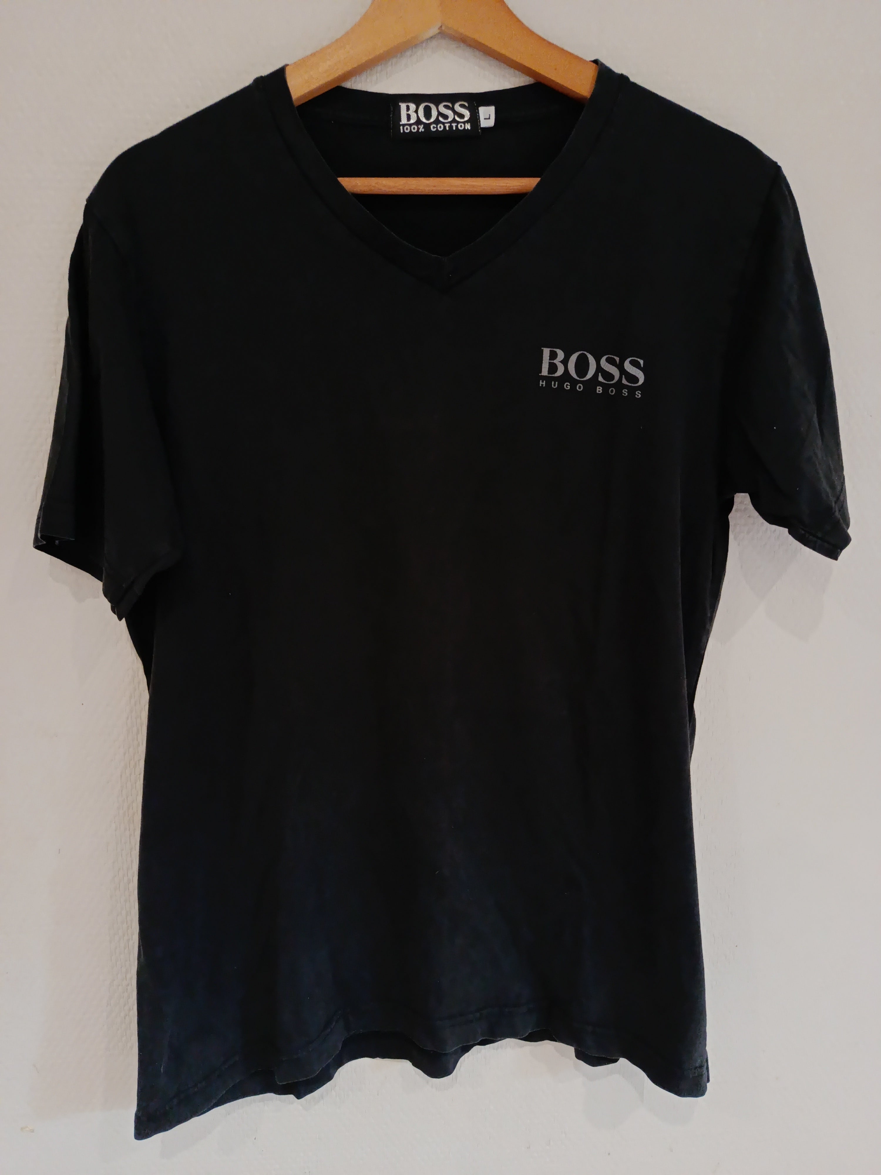 Ancien T Shirt vintage Hugo Boss 100% Coton Homme TL Original Col V Noir Collection