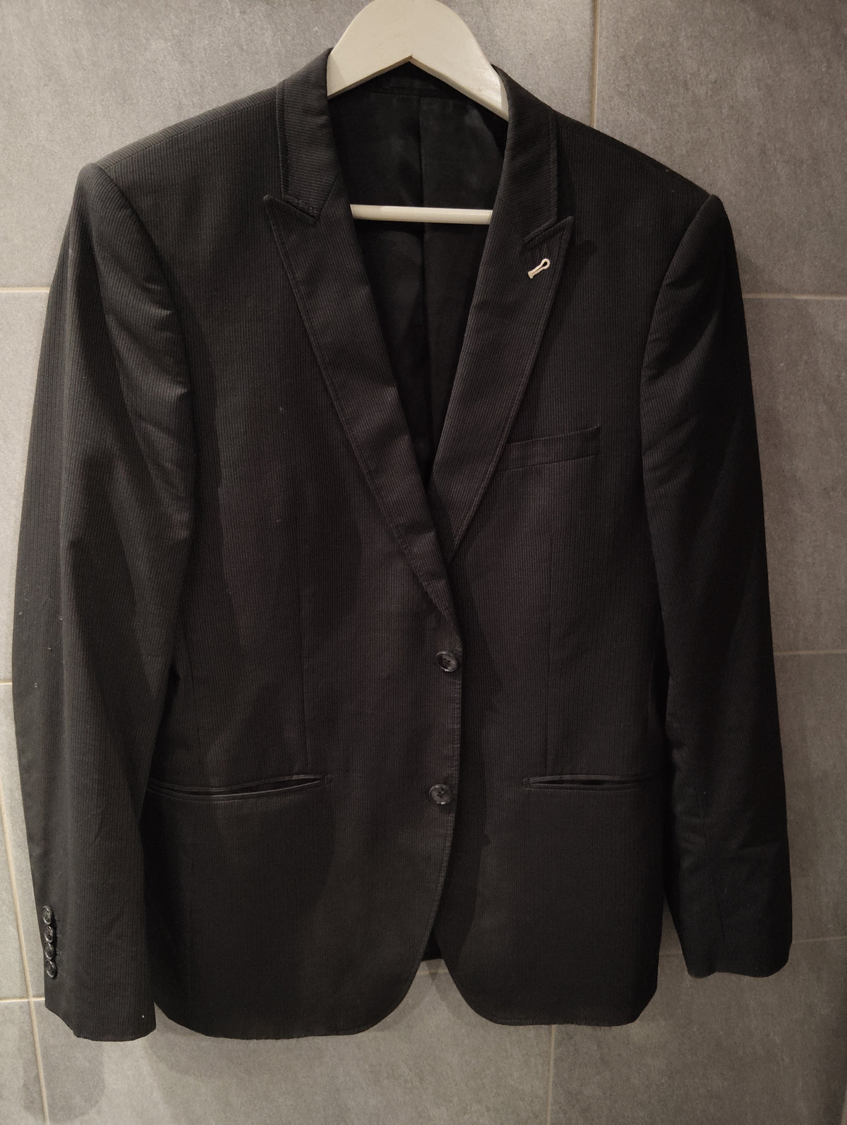 Veste de Costume Armand Thierry Homme T M 38 Originale Rayée Noire & Grise Mariages & Réceptions 2025 Collection