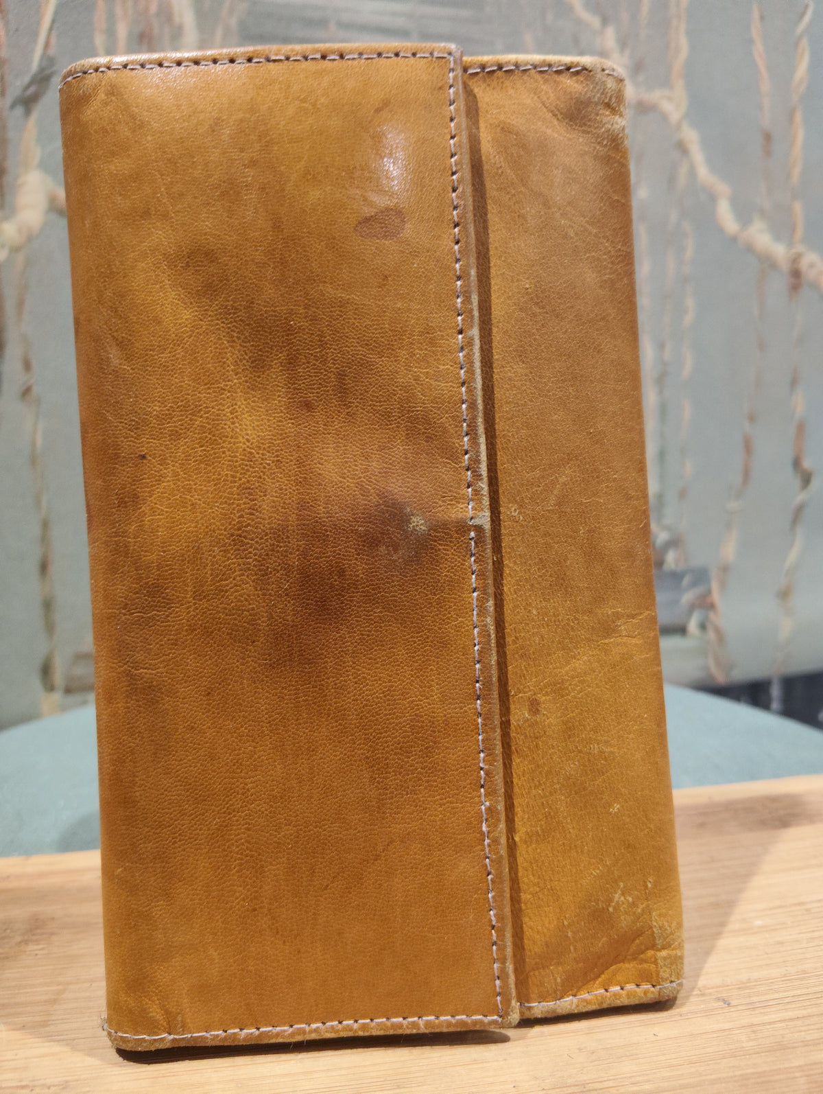 Ancien Porte Monnaie Original en Cuir D'Agneau Original Artisanal Fait Main Luxe Camel XXe Collection